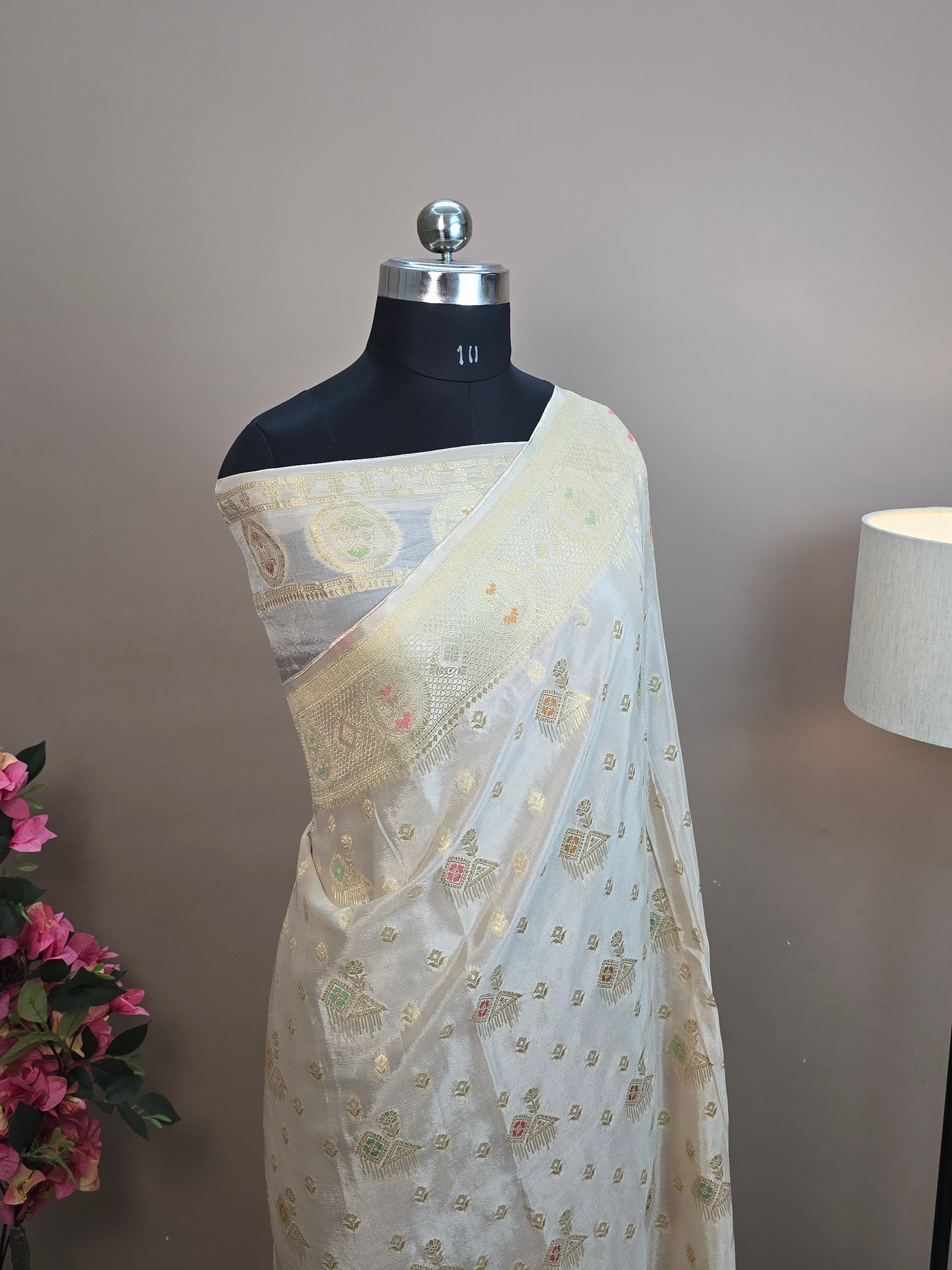 Crush Crepe Banarasi Saree – Off White with Meenakari Bootas