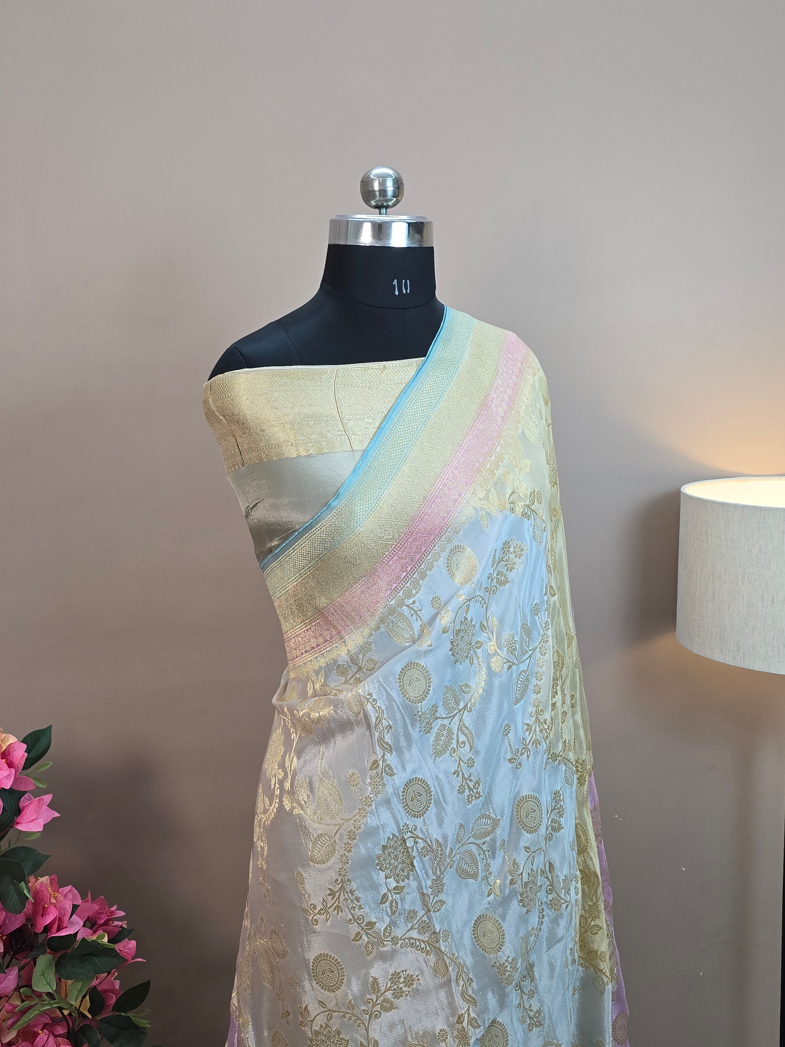 Crush Crepe Light MultiColor Rangkaat Jaal Banarasi Saree with Boota & Tricolour Border