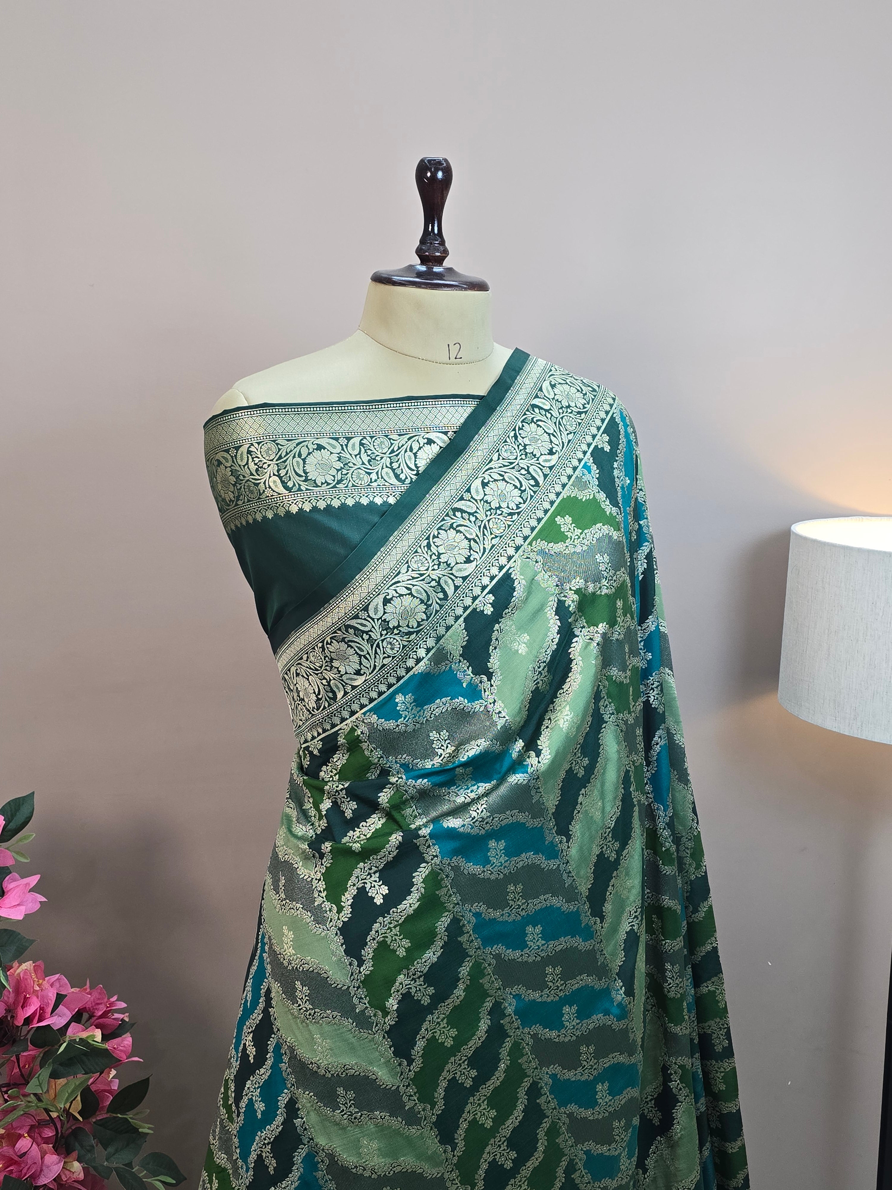 Pauri Katan Silk Rangkaat Jaal Banarasi Saree – Multicolor Weave with Zari Floral Border