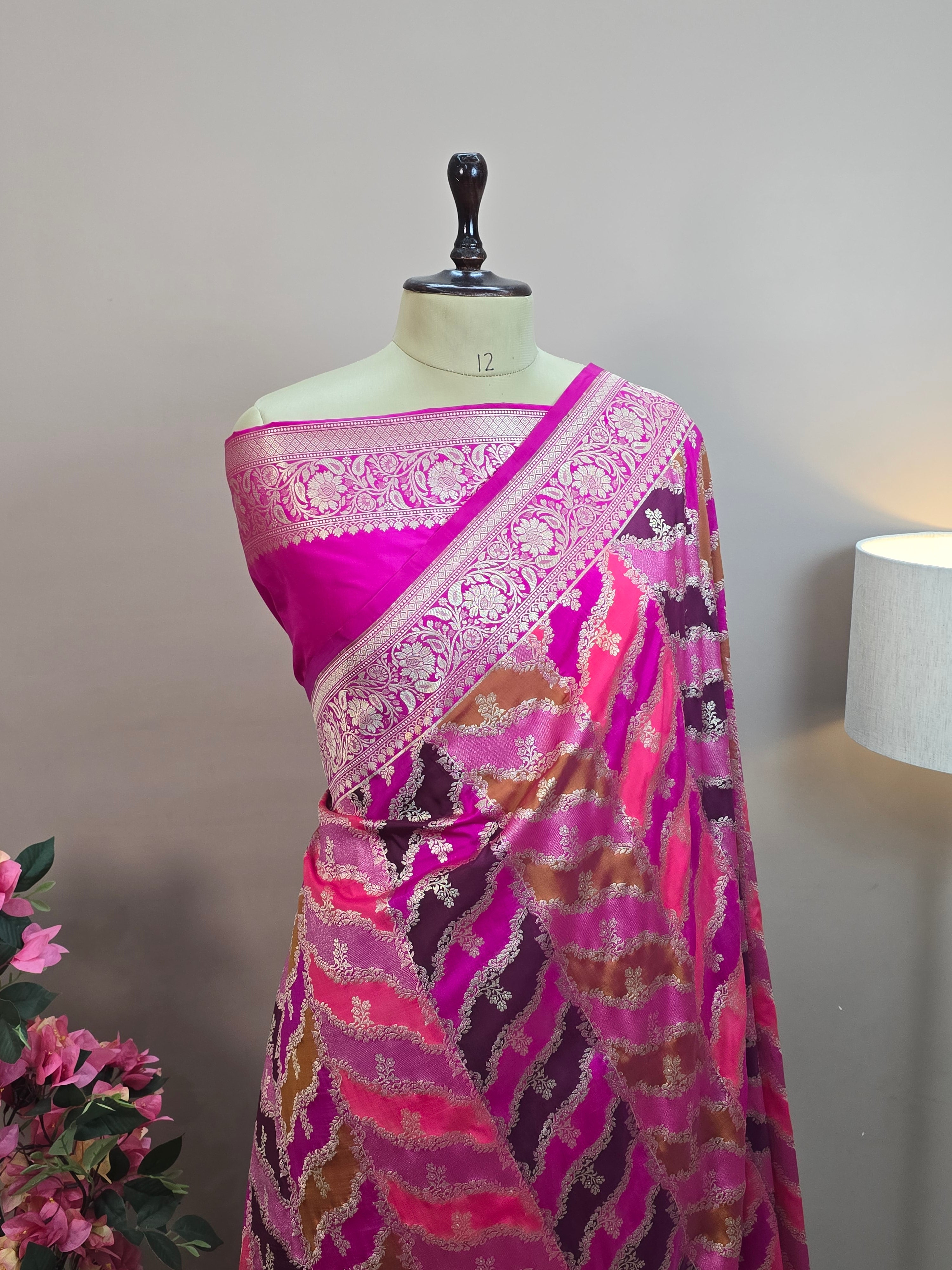 Pauri Katan Silk Rangkaat Jaal Banarasi Saree – Multicolor Weave with Zari Floral Border