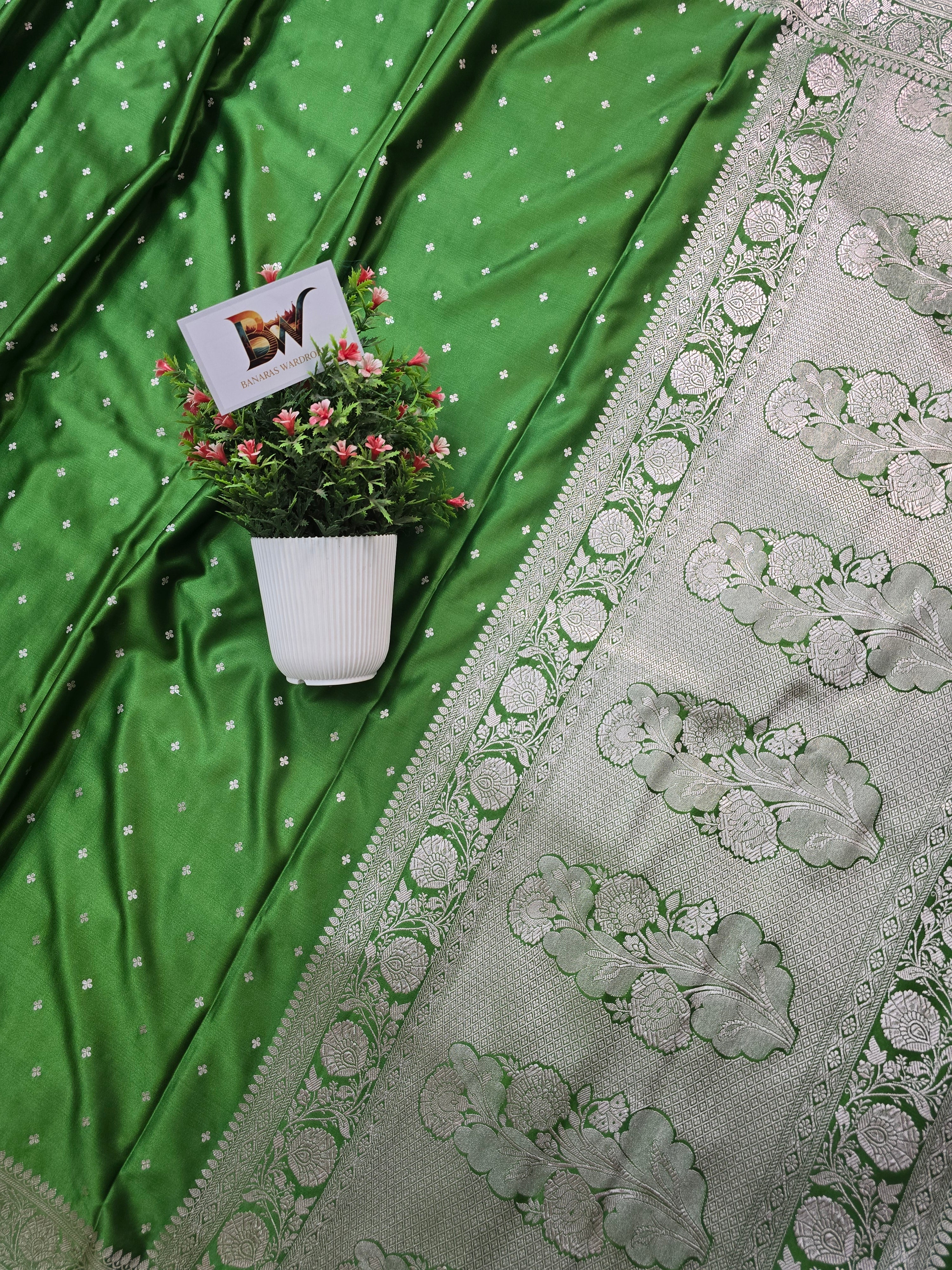 Mashru Katan Silk Banarasi Saree - Green Body with Silver Zari All Over Booti