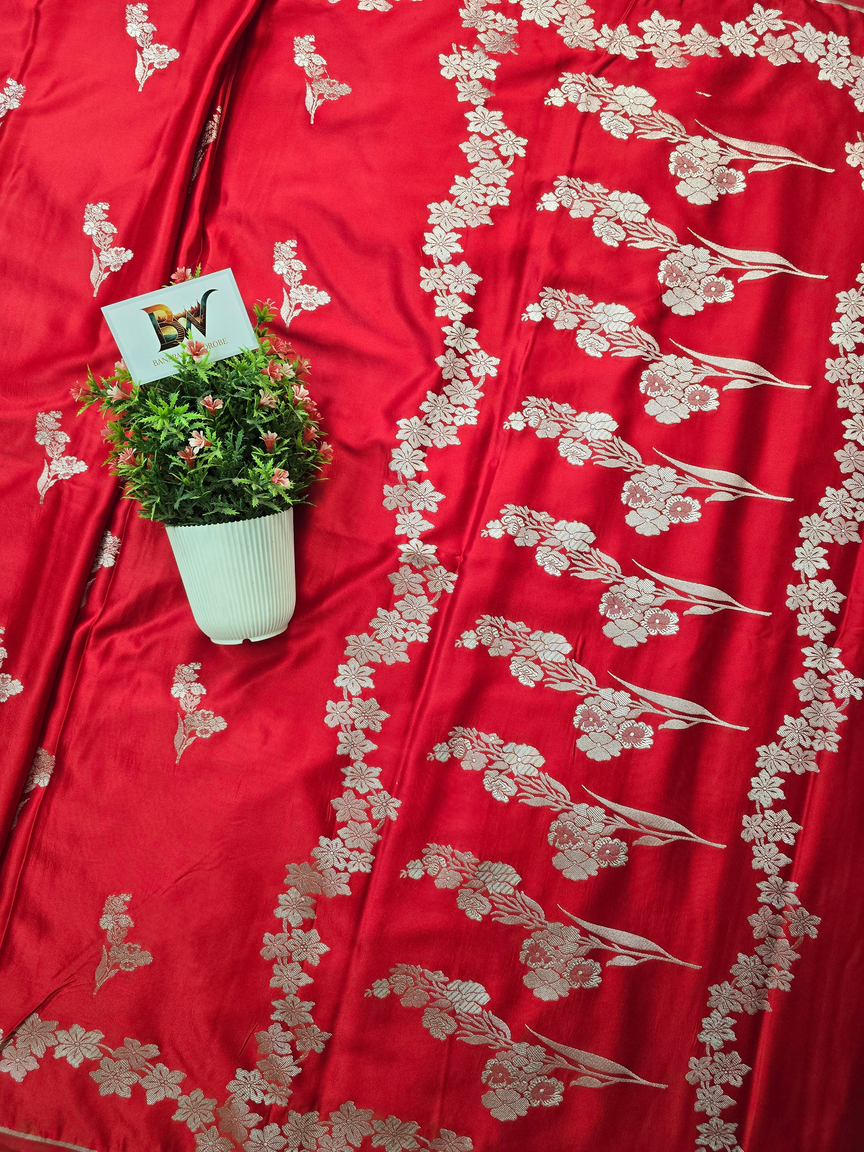 Mashru Katan Silk Banarasi Saree Open Border - Red Body with Flower Bootas