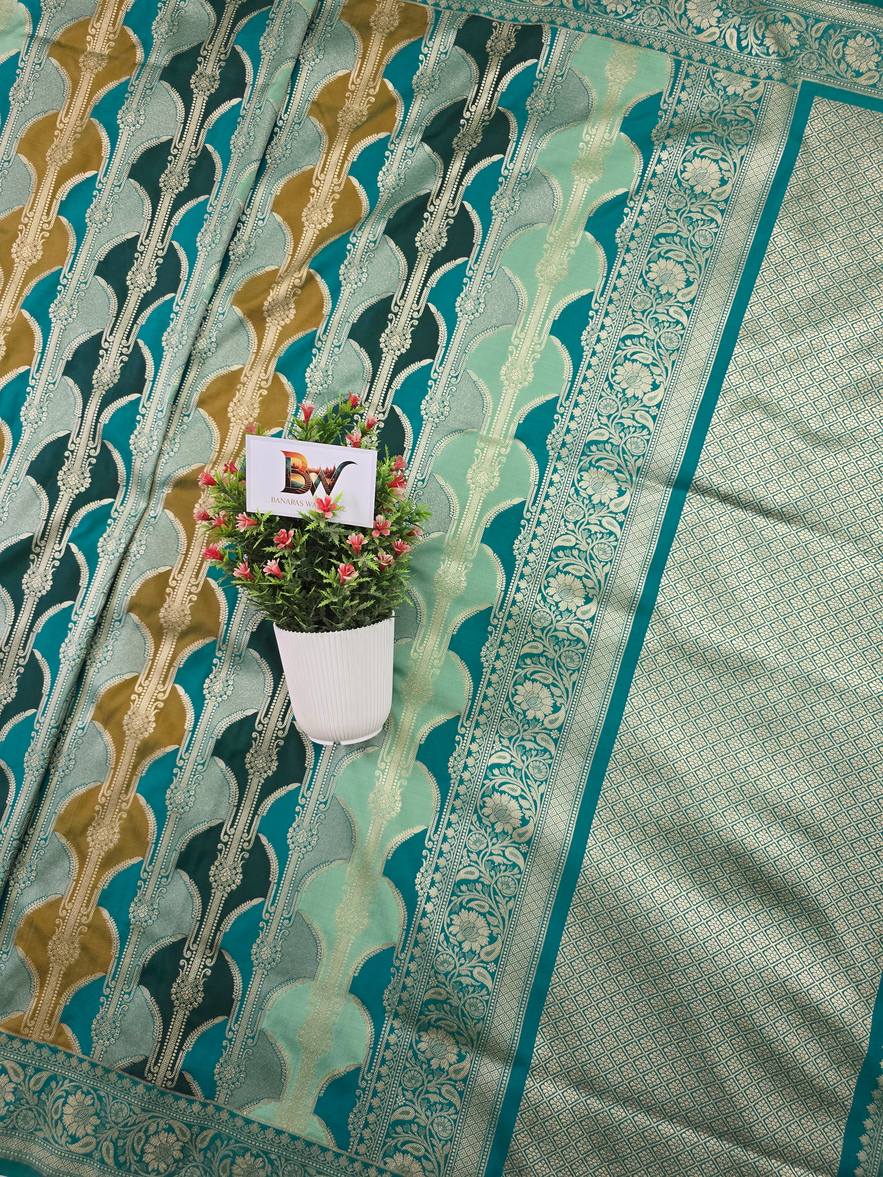 Pauri Katan Silk Rangkaat Banarasi Saree – Multicolor Weave with Floral Jaal Border