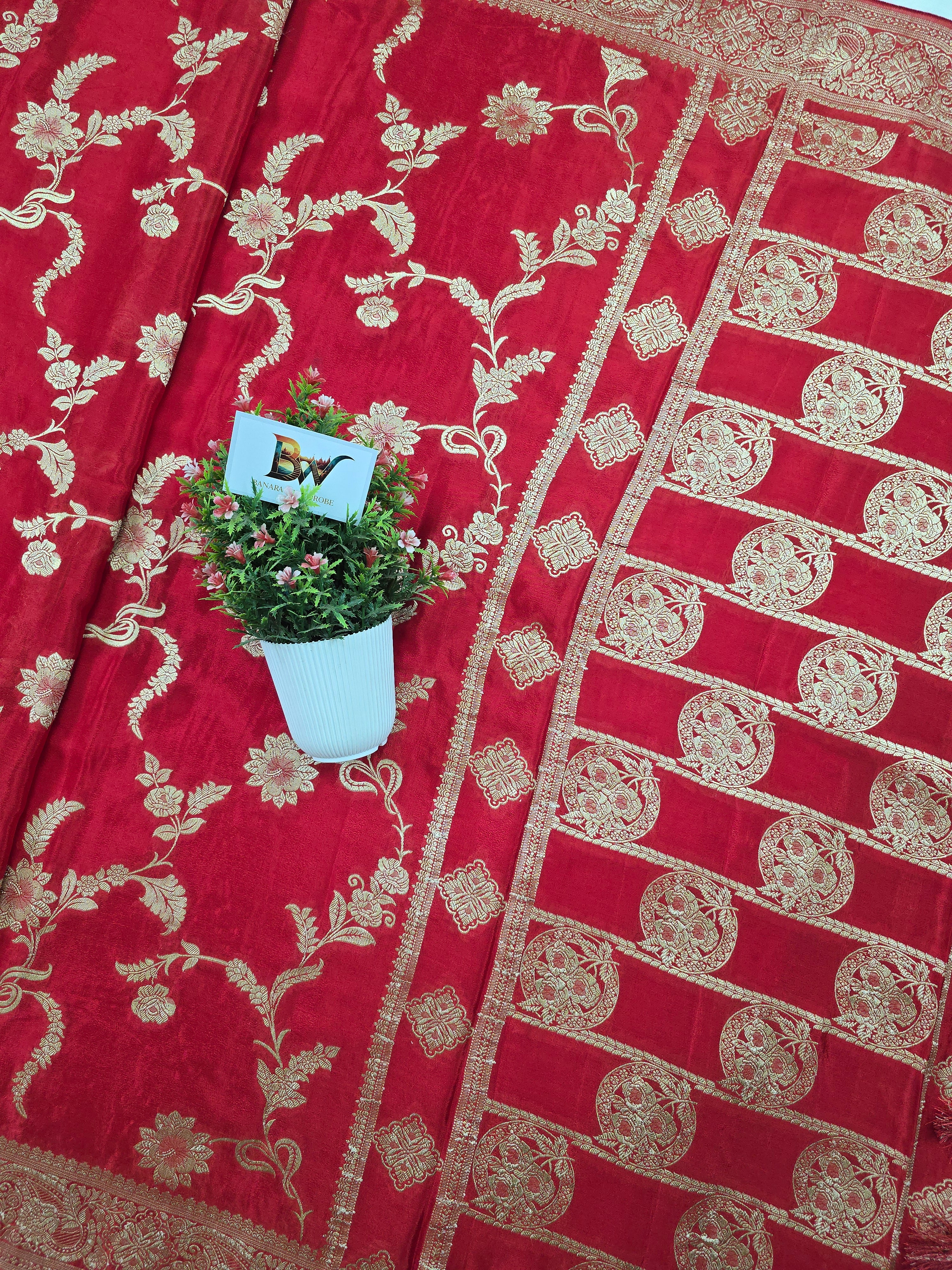 Crush Crepe Banarasi Saree – Red Body with All Over Jaal