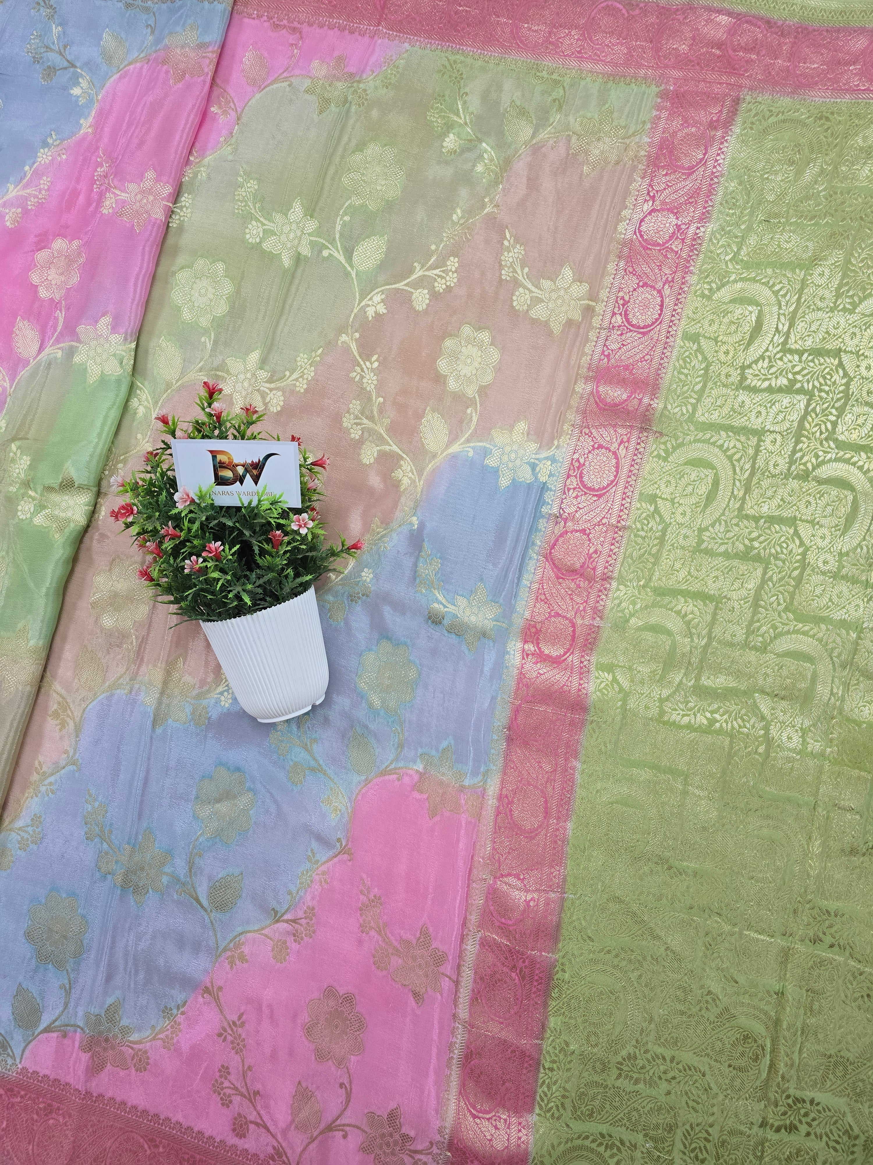 Crush Crepe Light MultiColor Rangkaat Jaal Banarasi Saree