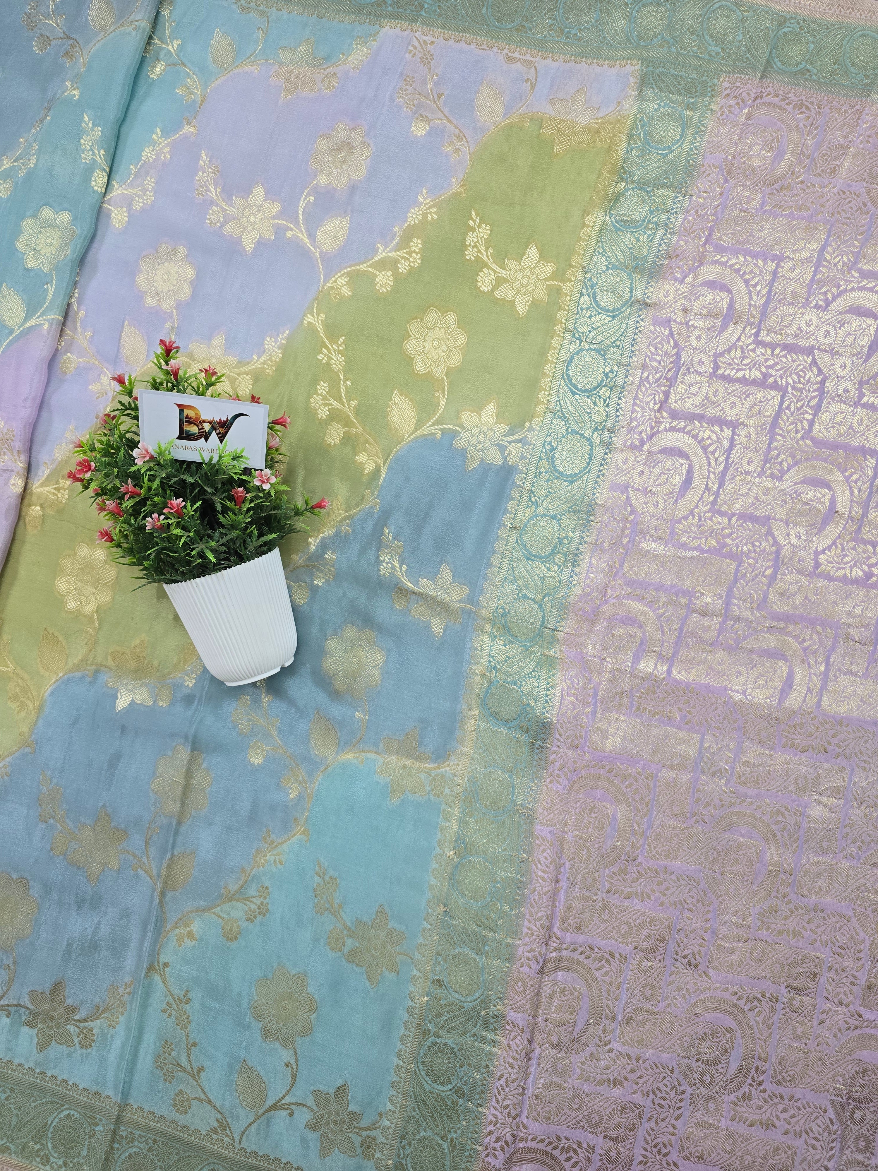 Crush Crepe Light MultiColor Rangkaat Jaal Banarasi Saree