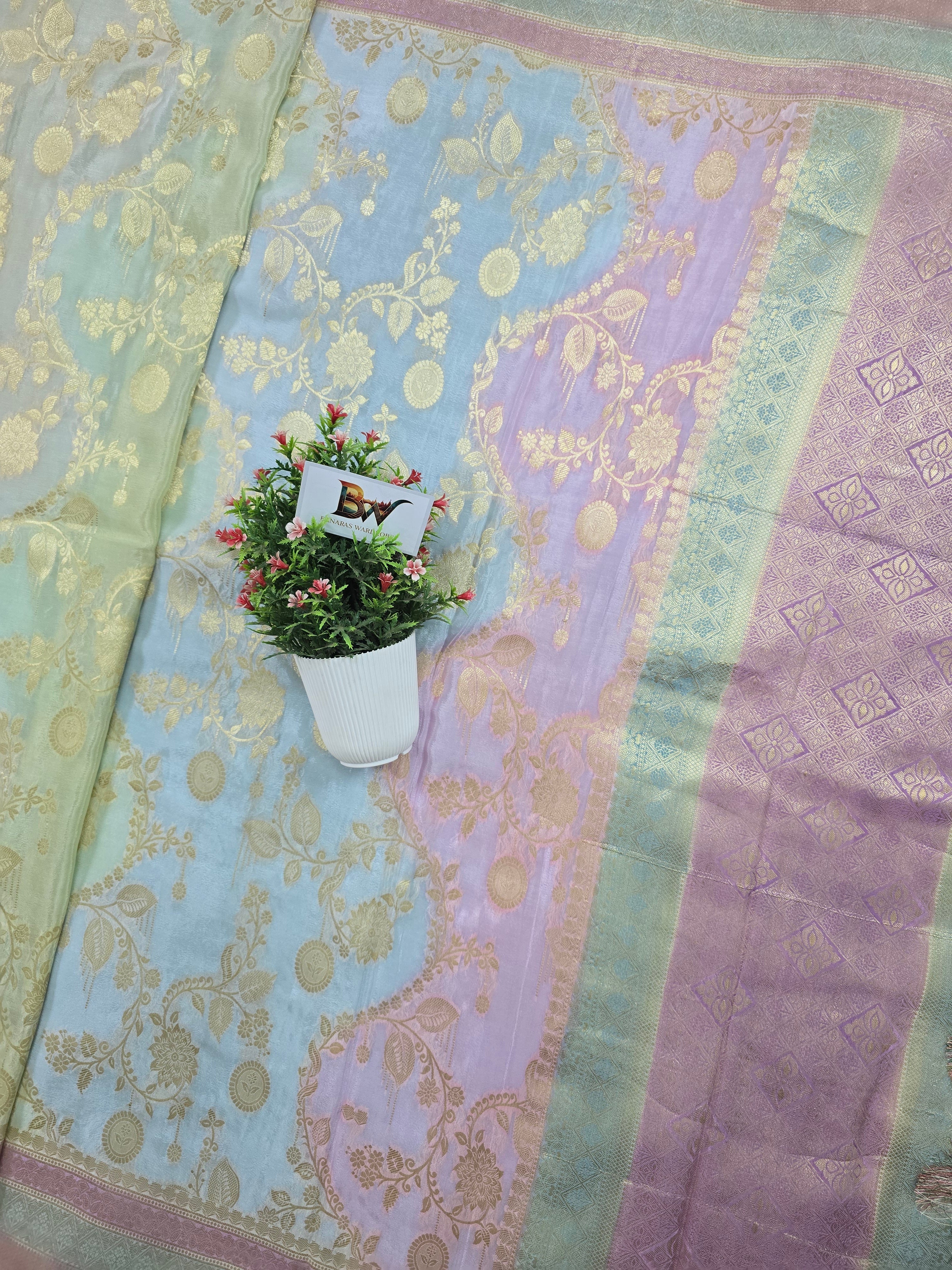 Crush Crepe Light MultiColor Rangkaat Jaal Banarasi Saree with Boota & Tricolour Border