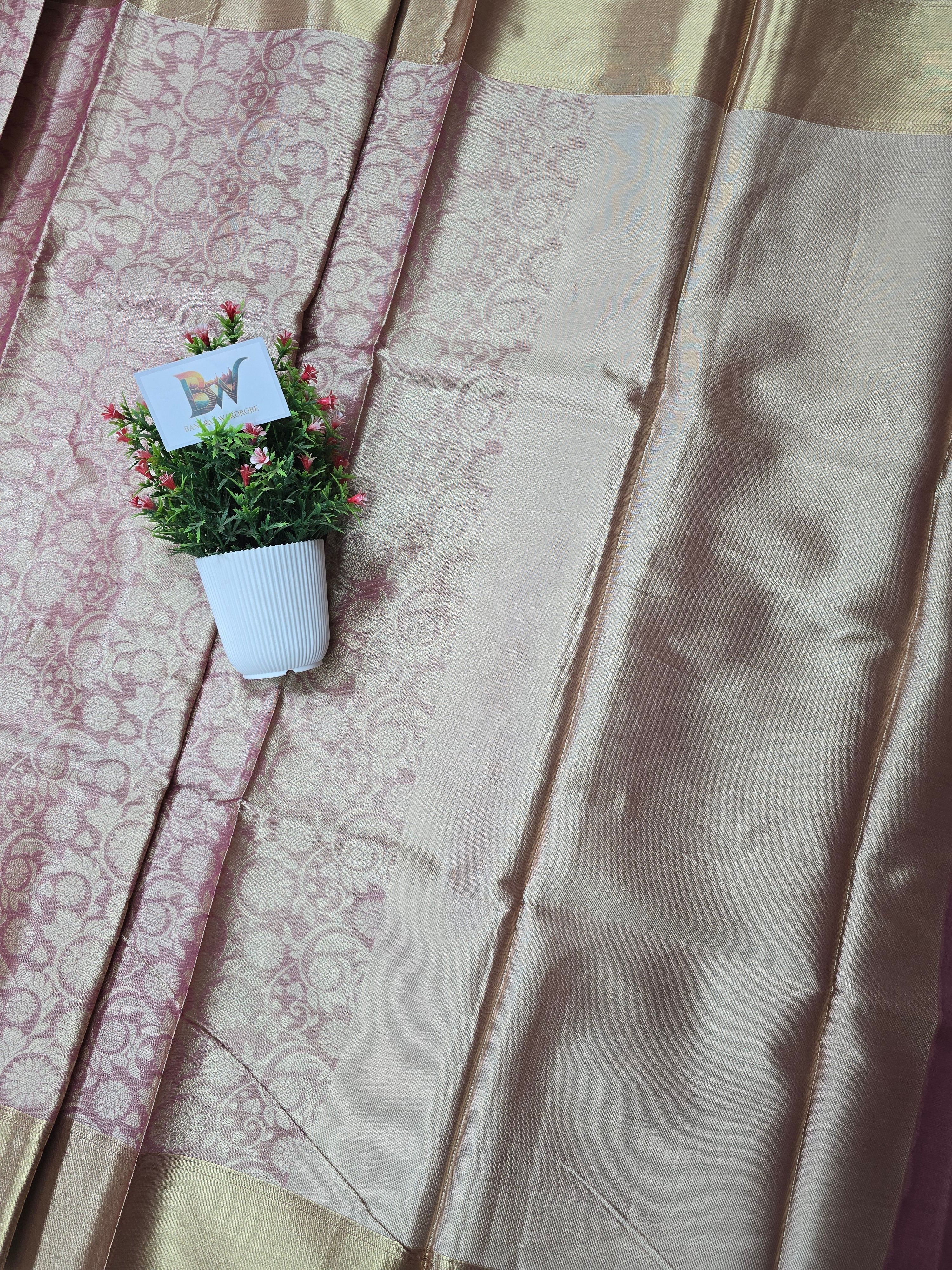 Banarasi Brocade Silk Saree with Floral Jaal Weaving