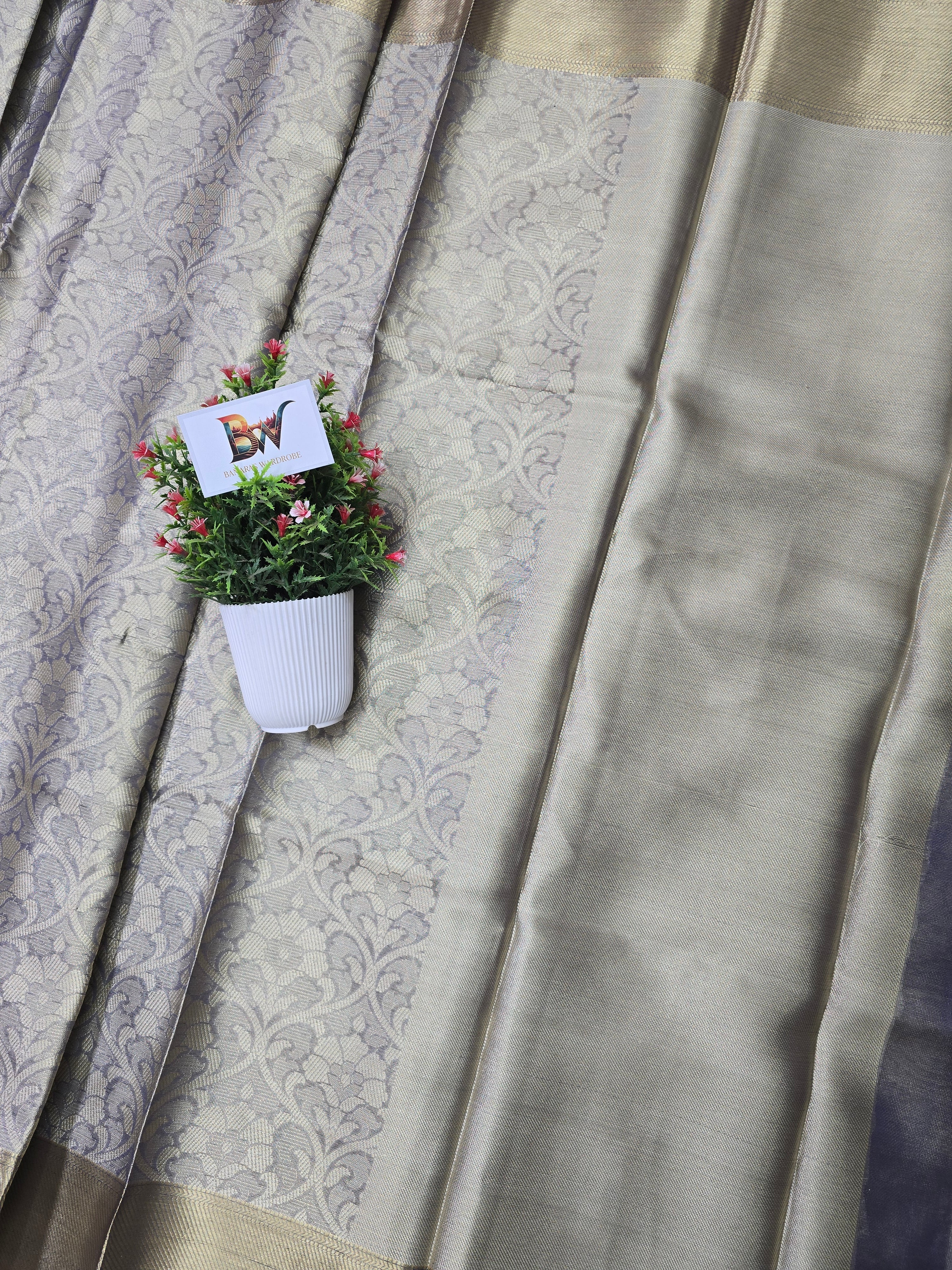 Banarasi Brocade Silk Saree with Floral Jaal Weaving