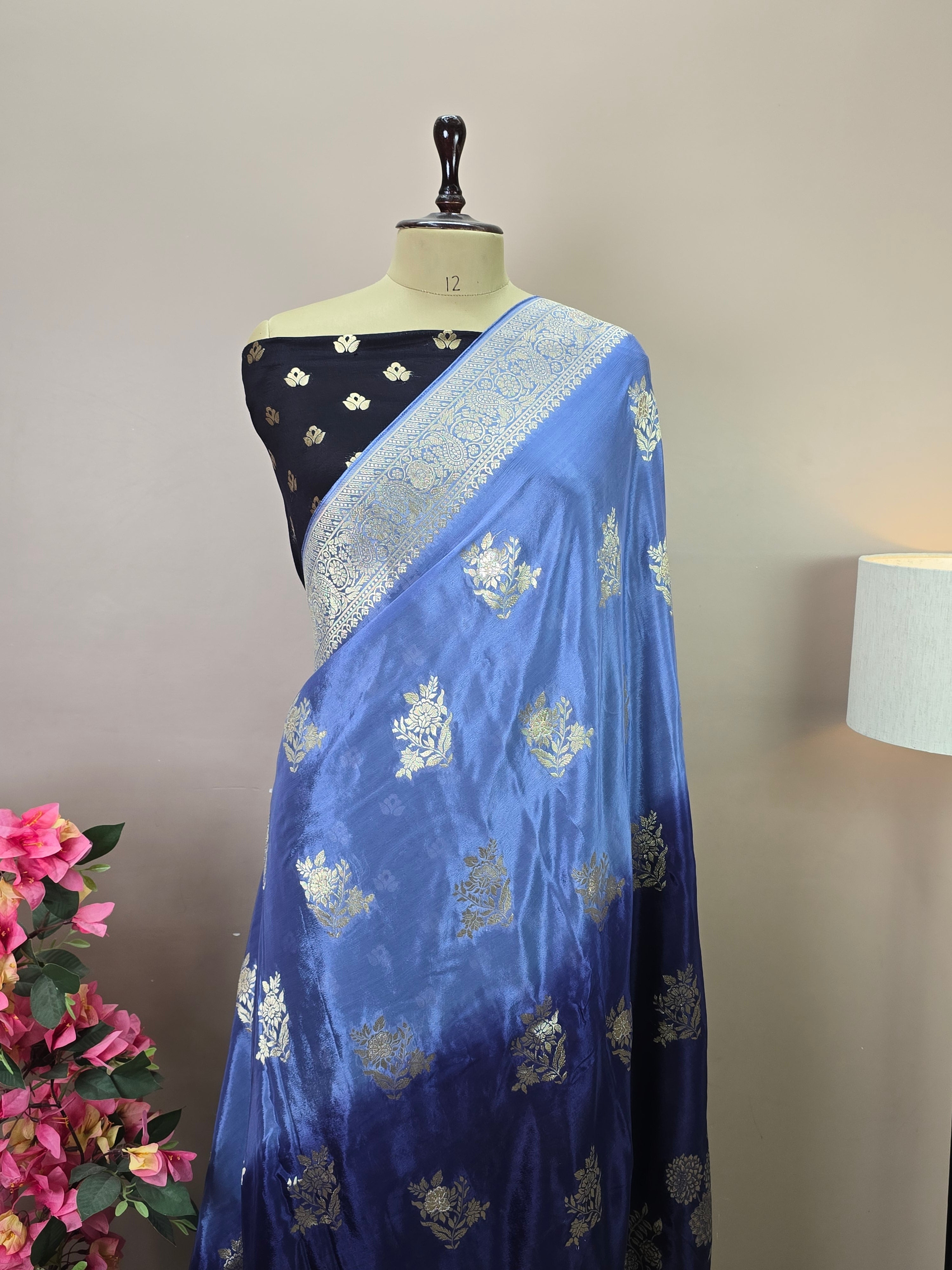Premium Dual Hue Crush Crepe Silk Banarasi Saree