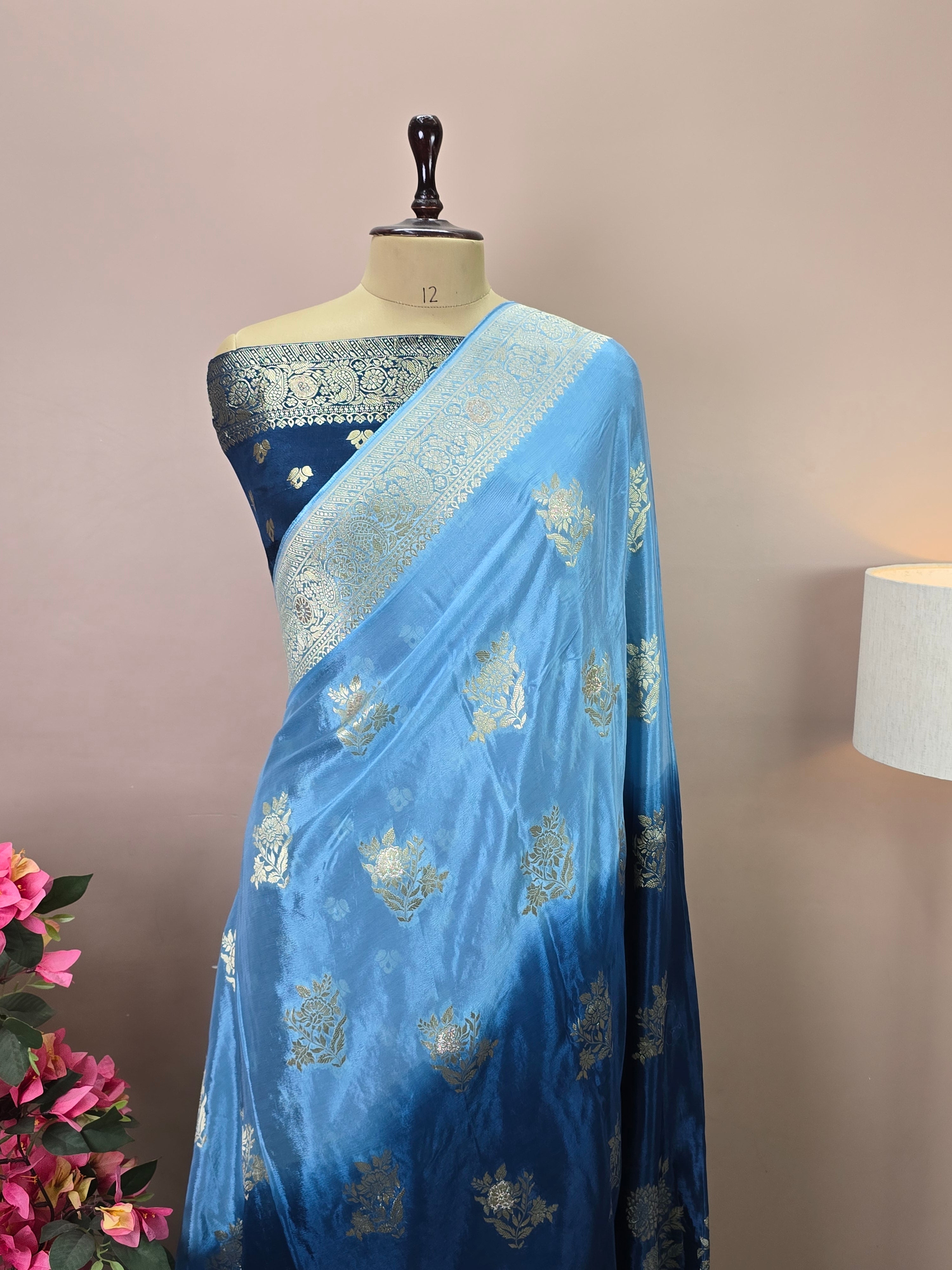 Premium Dual Hue Crush Crepe Silk Banarasi Saree