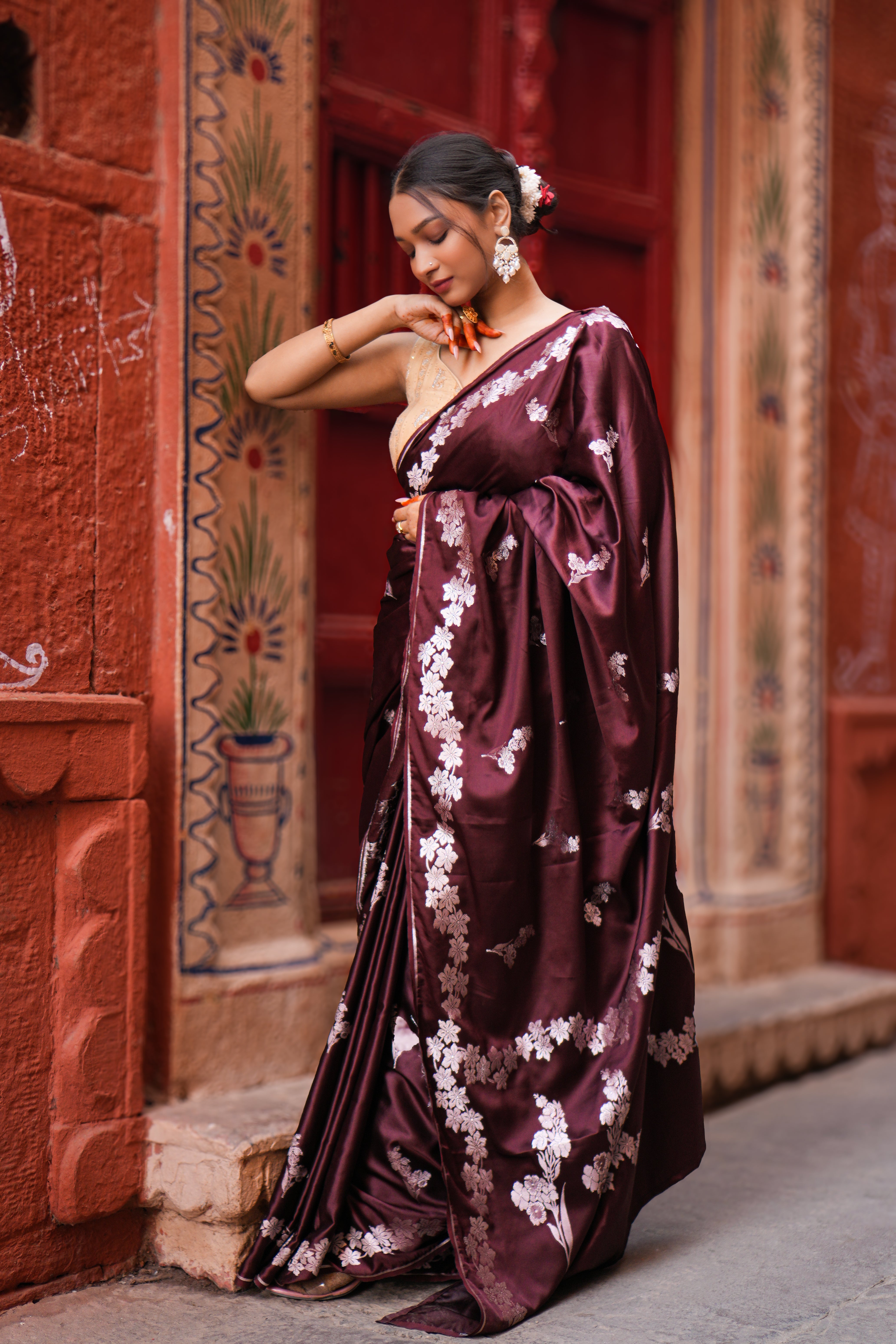 Mashru Katan Silk Banarasi Saree Open Border - Brown Body with Flower Bootas