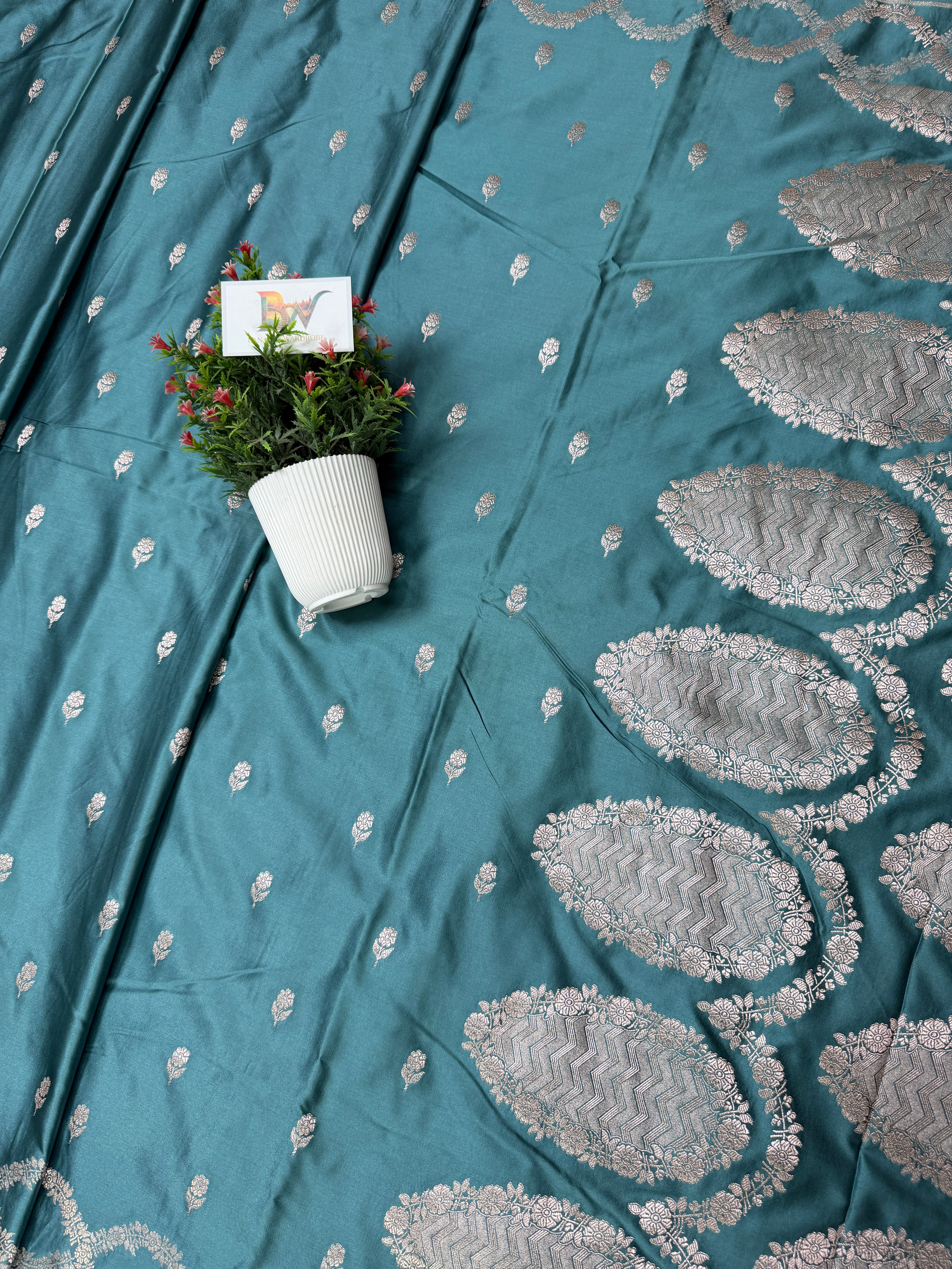 Mashru Katan Silk Banarasi Saree with Open Border