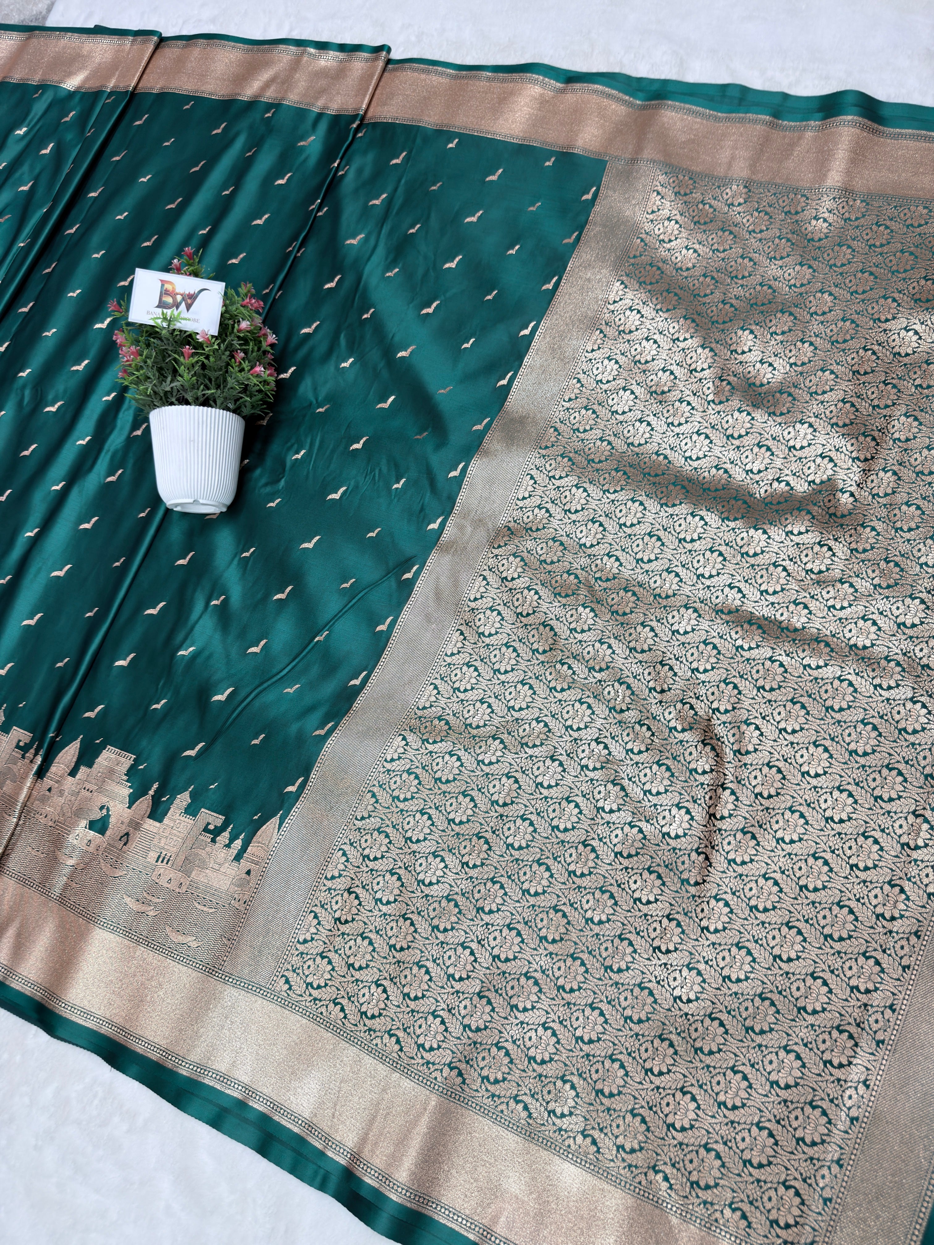 Banaras Ghat Mashru Katan Silk Banarasi Saree