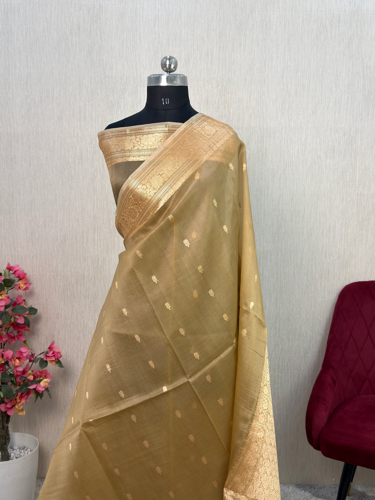 Pure Handloom Kora Silk Kadhua Banarasi Saree