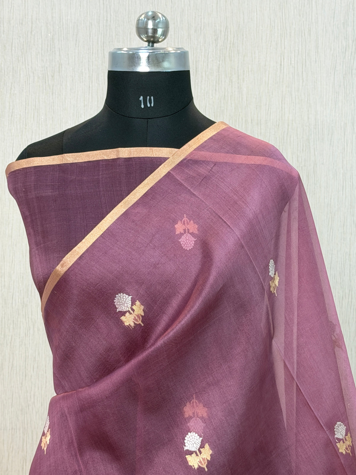 Pure Handloom Kora Silk Kadhua Banarasi Saree with Sona Roopa Bootis
