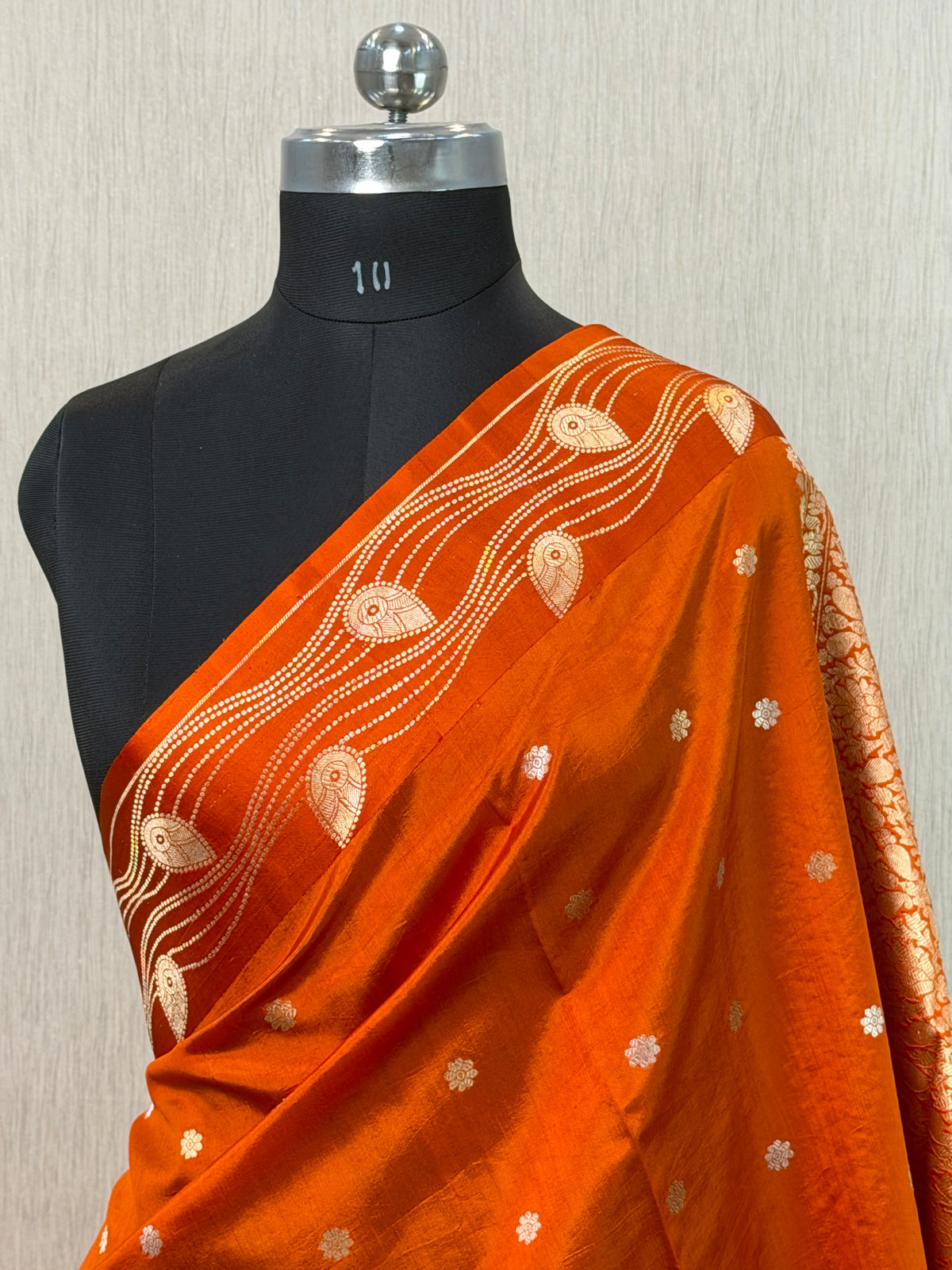 Pure Handloom Mango Silk Kadhua Banarasi Saree with Sona Roopa Motifs