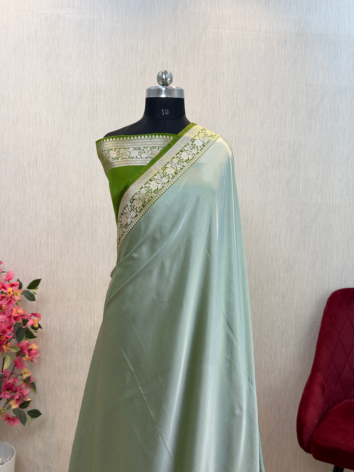 Banarasi Mashru Silk Plain Dhoop Chaon Saree with Contrast Border