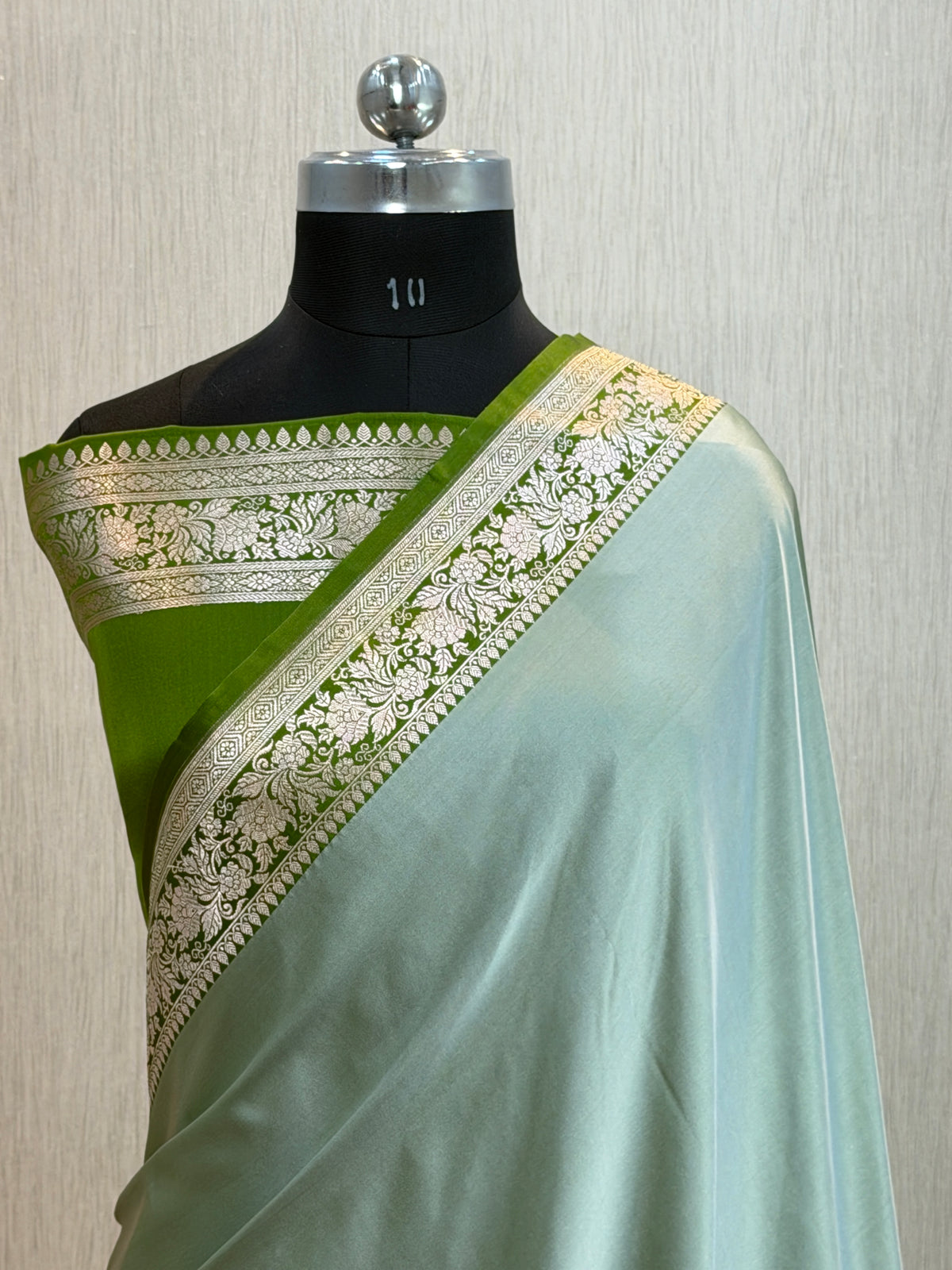 Banarasi Mashru Silk Plain Dhoop Chaon Saree with Contrast Border